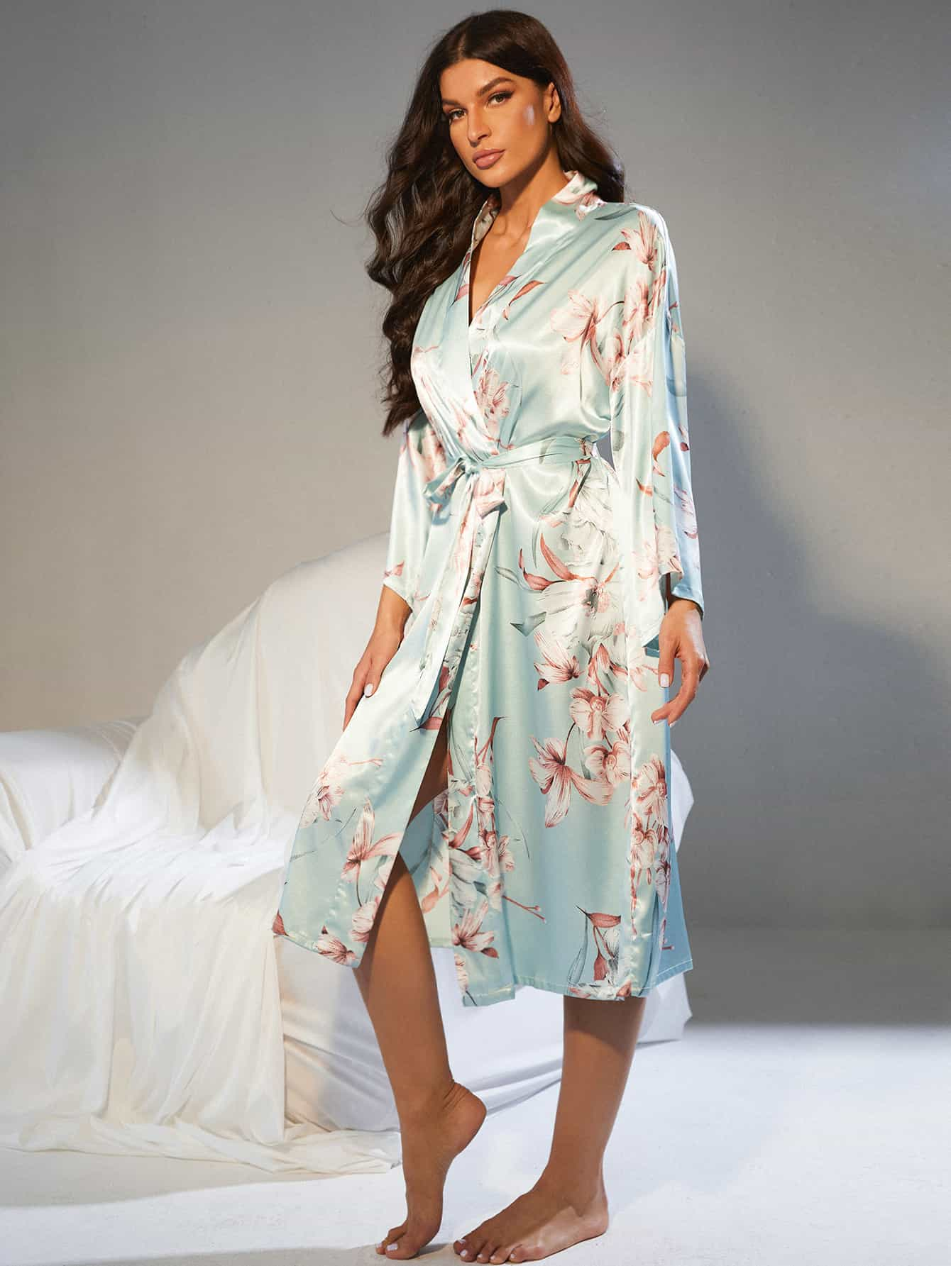 Floral Tie Waist Long Sleeve Robe