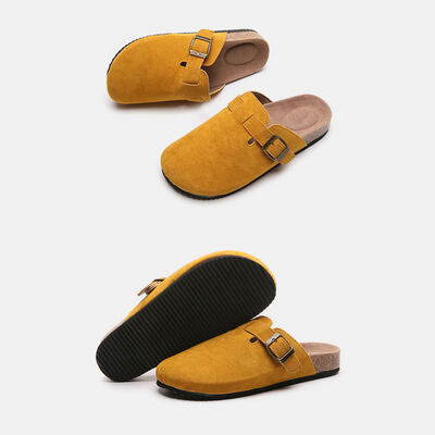 Take it easy -Suede Closed Toe Buckle Slide